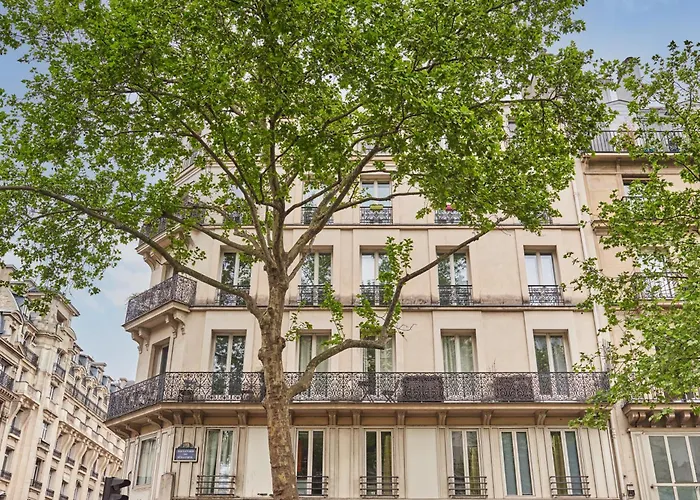 Residence Center Of Paris By Studio Prestige